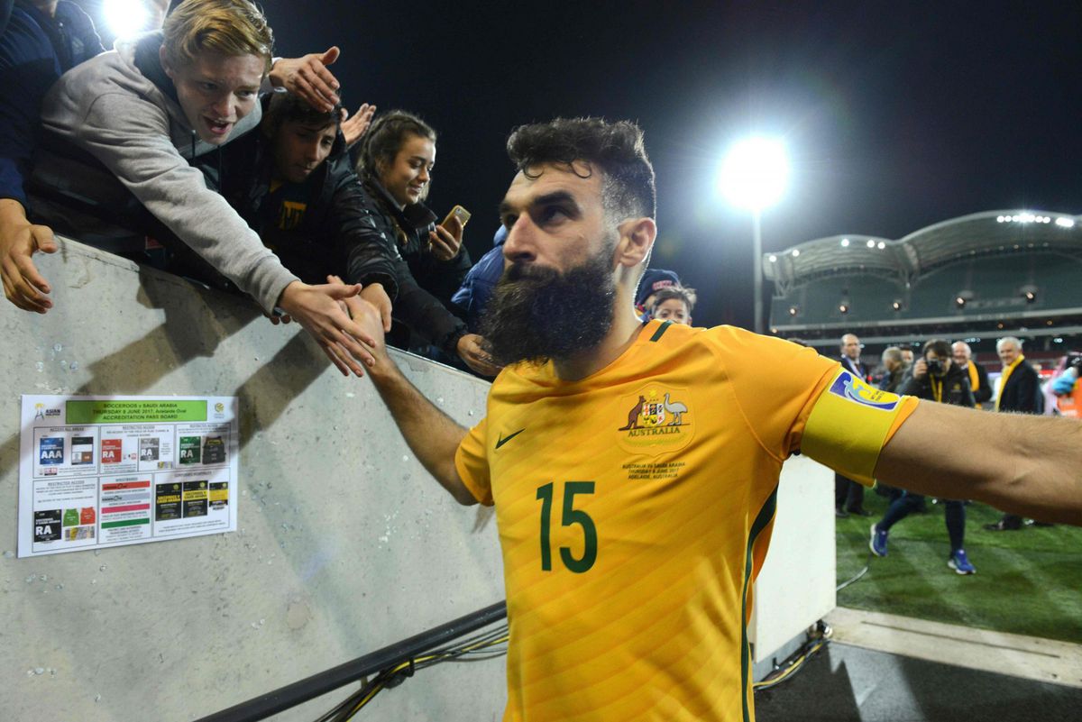 Captain Jedinak moet belangrijke WK-kwalificatieduels Australië missen