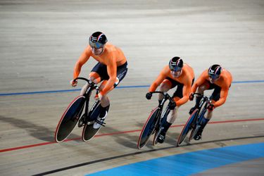 Nederlandse baanwielrenners wereldkampioen teamsprint