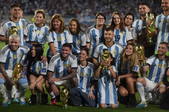 🎥 | Weer is Argentinië slechte winnaar: '1 minuut stilte, Frankrijk is dood'