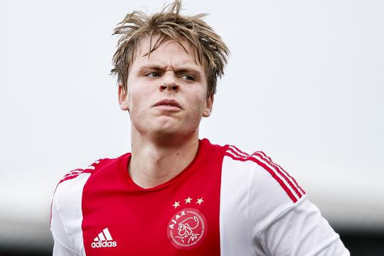 Bay wilde stoppen bij Ajax: 'Er was een moment dat ik mijn tas wilde pakken'