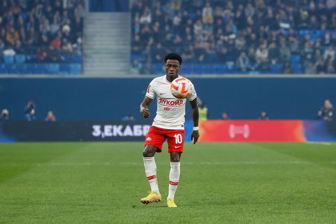 Promes wil Nederlands paspoort niet kwijt, Russisch paspoort zeer onzeker