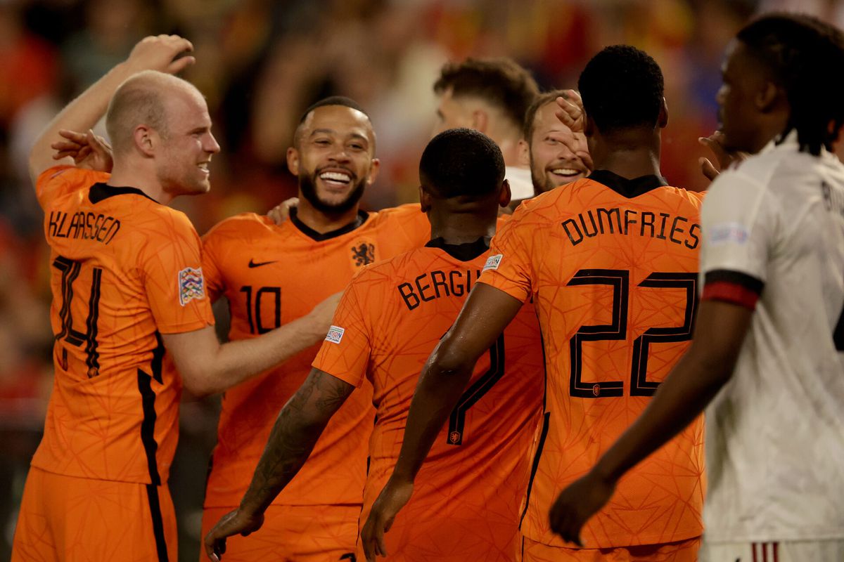 Oranje leeuw verslindt Belgische lammetjes in vermakelijke Nations League-opener