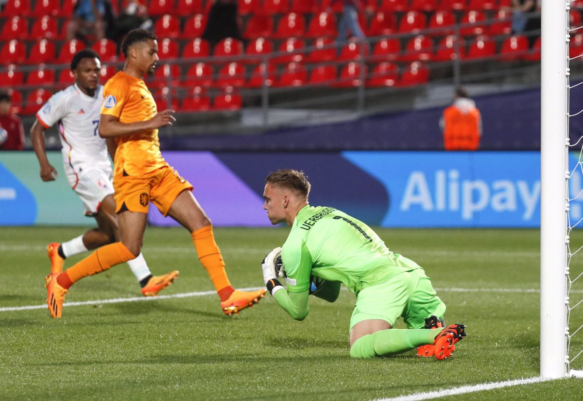 Bart Verbruggen houdt alles tegen: Jong Oranje en Jong België scoren niet op EK