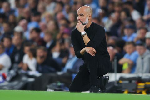 Pep Guardiola geopereerd wegens rugklachten: revalideert een tijd in Spanje