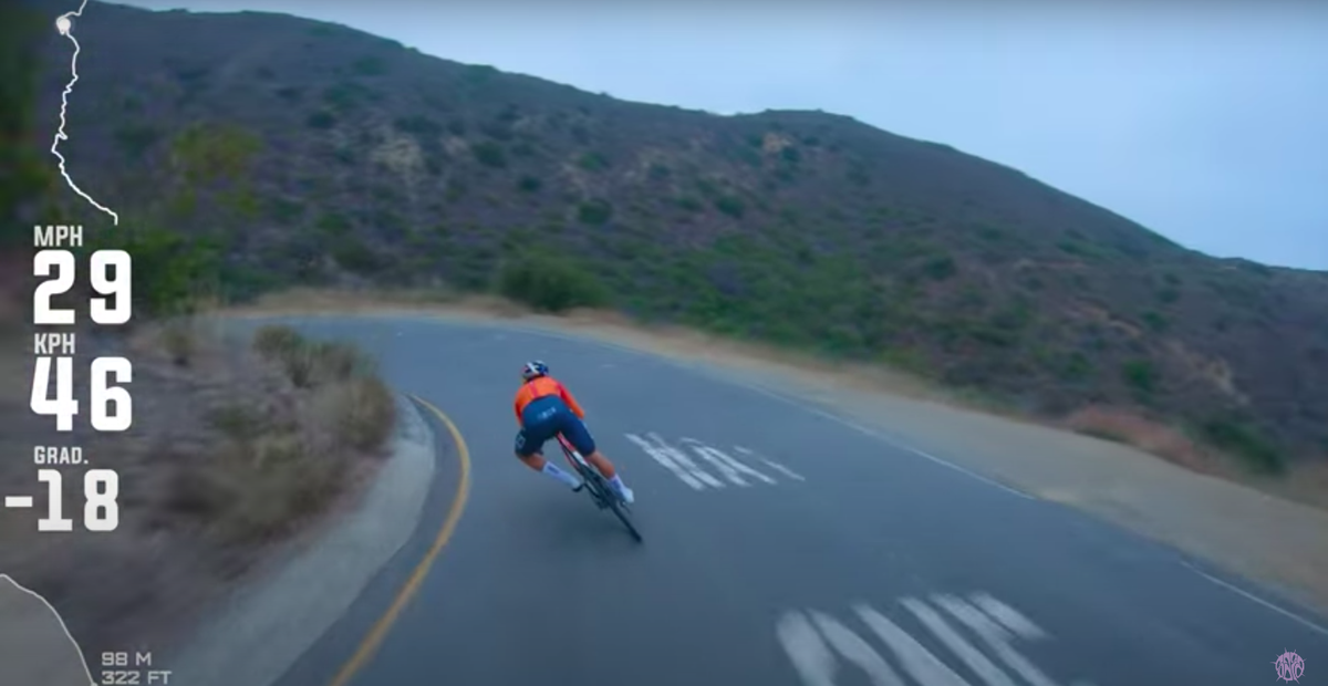 🎥 | Zien! Daalkunstenaar Tom Pidcock vliegt naar beneden op Tuna Canyon