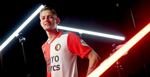 Feyenoord heeft Pools international Sebastian Szymański binnen