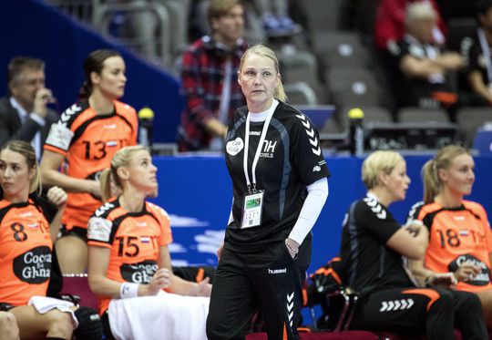 Handbalsters gaan teambuilden op Lanzarote