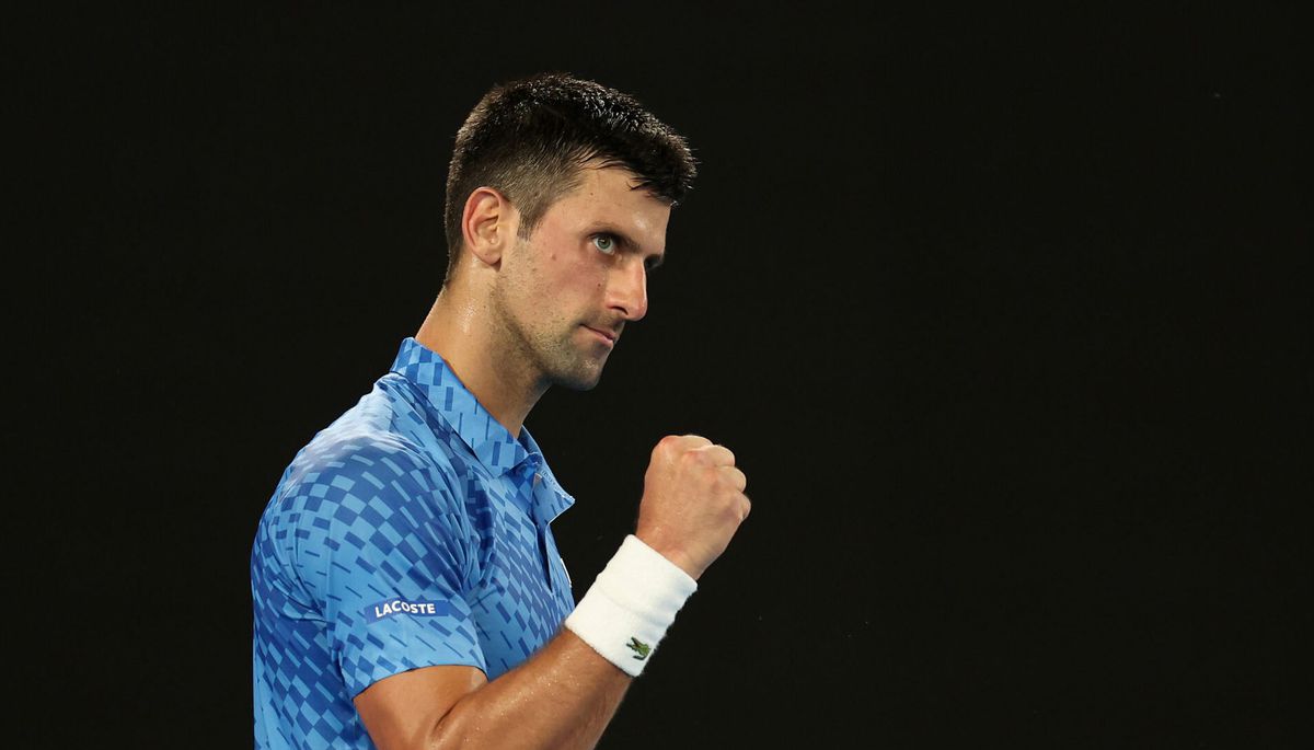 Novak Djokovic heeft even last van Tommy Paul, maar bereikt simpel finale Australian Open