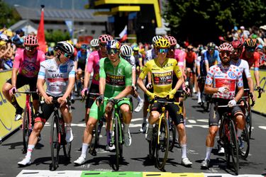Op al deze zenders kan jij de 14e etappe van de Tour de France volgen