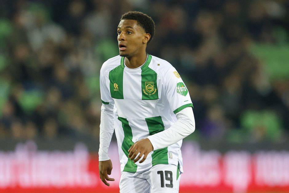 FC Groningen muilkorft RTV Noord en wil na doodgebeten chihuahua niet meer met omroep praten