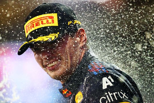 Max Verstappen ontvangt zijn F1-trofee! Dit is hoe laat en waar je het kunt zien