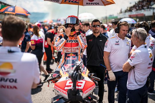 Teamcamper wereldkampioen motorracen Marc Márquez op Airbnb gezet