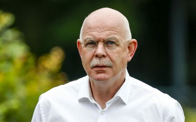 Toon Gerbrands zwaait af als PSV-directeur en stopt ook met Twitter