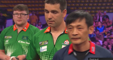 🤣🎥 | Thailand-meneer Gaweenuntavong werkt op de zenuwen van Ierland-meneer O'Connor