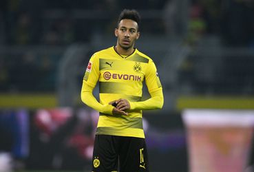 Aubameyang neemt afscheid van Dortmund-fans: 'Sorry voor alles, Auba is een gekke jongen'