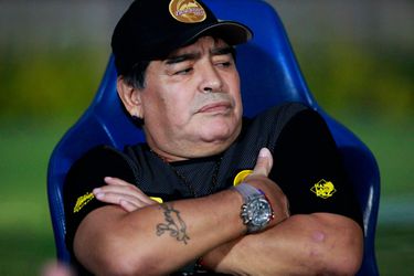 Maradona moet lappen na opdragen zege aan omstreden president Venezuela