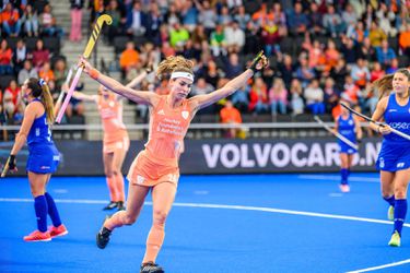 Hockeysters langs dappere WK-debutant: Oranje met volle buit naar kwartfinales
