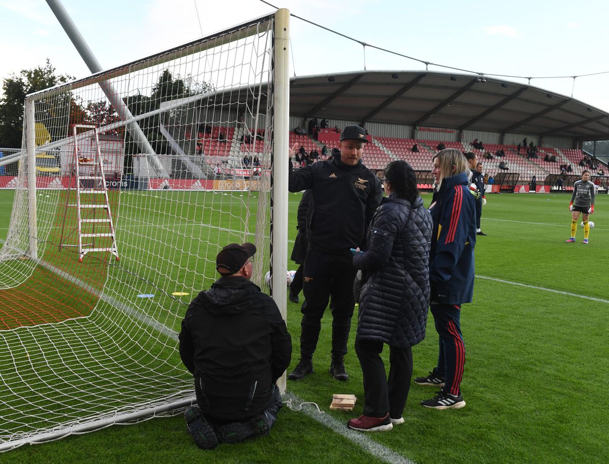 Te kleine doelen komen Ajax duur te staan: boete na oplettende coach Arsenal-vrouwen