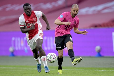 Dit is de opstelling van Ajax tegen FC Utrecht: Brian Brobbey in de basis