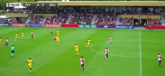 🎥 | Terugzien! Feyenoord-talent Lennard Hartjes scoort tegen NAC na grandioze solo
