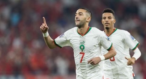 Hakim Ziyech staat nu in Marokkaans erelijstje met Mustapha Hadji en Abdeljalil Hadda