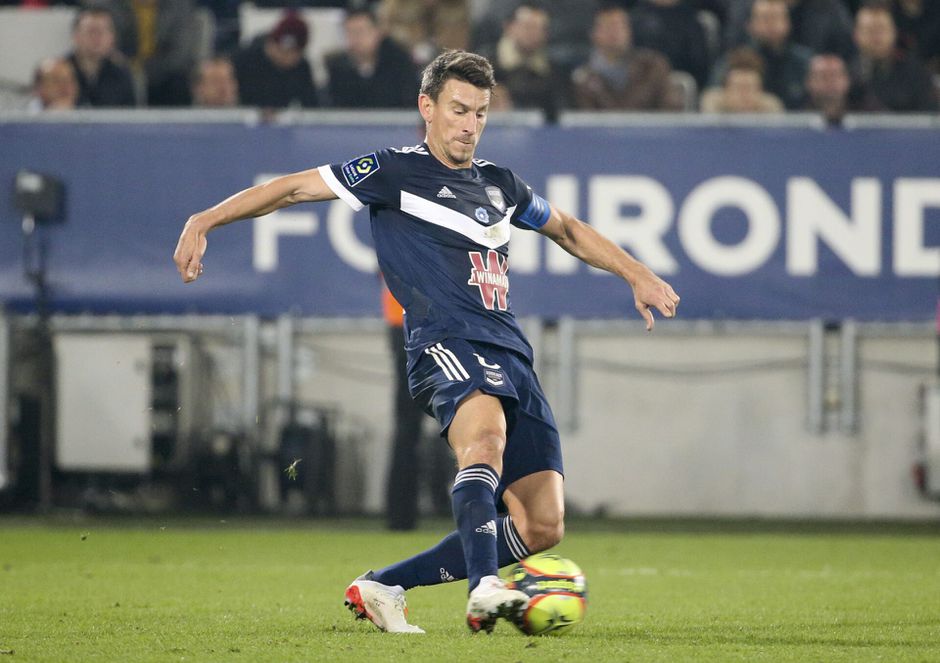 Van racisme beschuldigde Laurent Koscielny stopt per direct