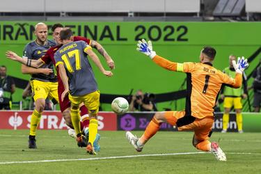 📸 | Buitenspel Zaniolo? Zoveel scheelde het of de 1-0 tegen Feyenoord ging niet door