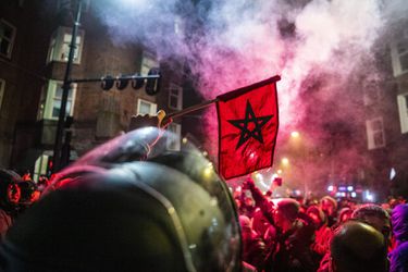 🎥  | Check het toeter- en vuurwerkfeestje van Marokko-fans