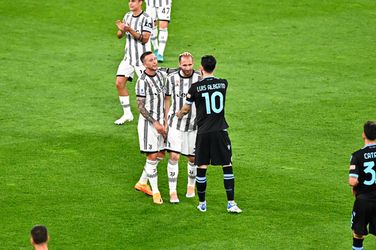 🎥 | Giorgio Chiellini krijgt prachtig afscheid van fans Juventus: na 17 seizoenen publiekswissel in 17e minuut