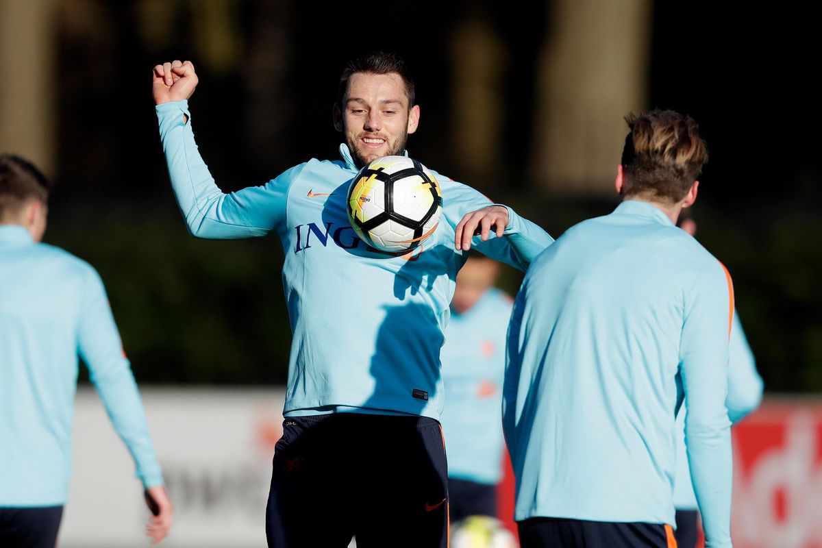 De Vrij is eindelijk weer fit voor Oranje: 'Aanvoerderschap is een droom'