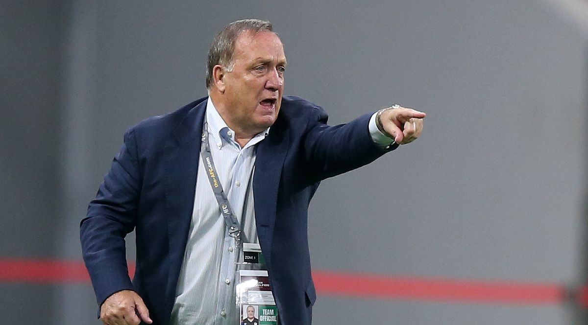 De flappen zijn weer binnen voor Dick Advocaat, die 'm alweer gepeerd is uit Irak