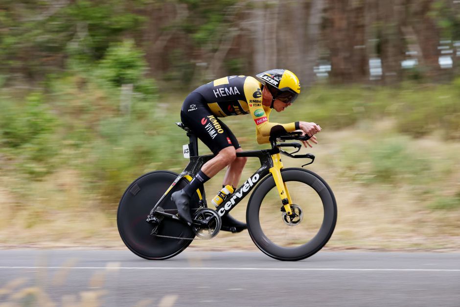 Rohan Dennis bezorgt Jumbo-Visma een succesje met tijdrittitel in Australië