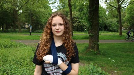 Zo verloor Maria (16) bij Feyenoords huldiging een vinger