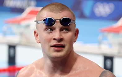 'Olympisch zwemkampioen tot bloedens toe geslagen na opmerking over vriendin van teamgenoot'