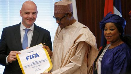 Infantino maakt zich popi: 'Afrika met meer op WK'