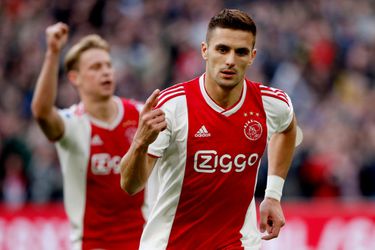 Ajax kan bij winst op FC Emmen voor het eerst in 1060 dagen weer koploper worden