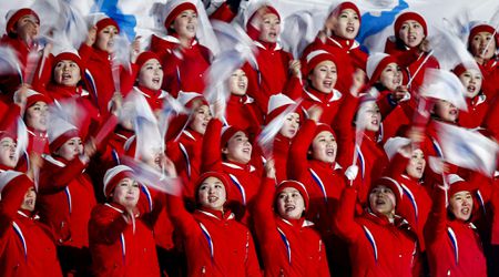 Noord-Korea vliegt cheerleaders in voor Winterspelen