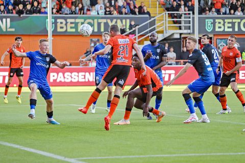 Ook FC Volendam is eindelijk van de 0 af: comeback tegen Heracles Almelo levert 1e punt op