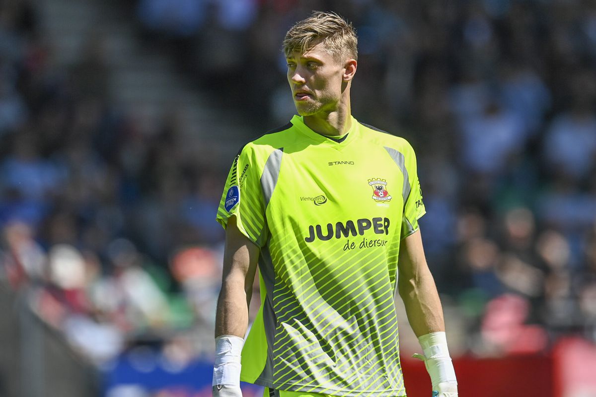 'Andries Noppert verkiest transfer naar SC Heerenveen boven Cambuur'