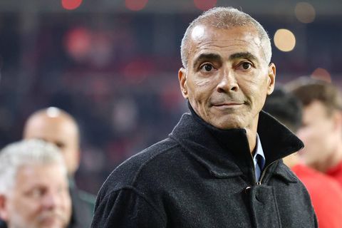 Heftig! PSV-icoon Romário (57) met spoed opgenomen in ziekenhuis