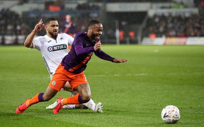 Check hier hoe Manchester City op het nippertje Swansea verslaat in kwartfinale FA Cup