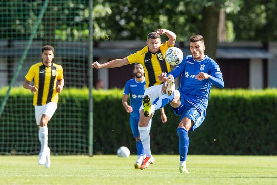 Vitesse kansloos in oefenduel met Lech Poznan