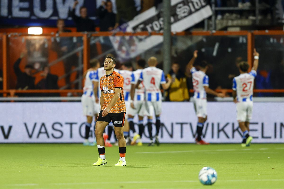 Heerenveen neemt in de slotfase afstand van FC Volendam