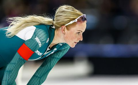 Marijke Groenewoud vlamt in slotronde en pakt op 1.500m 1e wereldbekerzege ooit