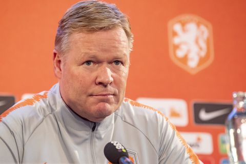 'KNVB wil Koeman snel strikken mocht Van Gaal onverhoopt niet naar WK kunnen'