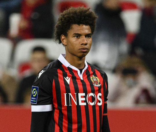 🎥 | Invaller Calvin Stengs zorgt met assist voor zege van Nice op koploper PSG