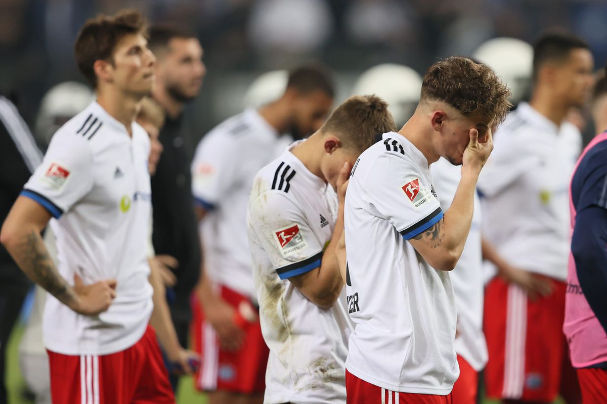 HSV-trainer Tim Walter na mislopen promotie: 'Een moeilijk moment, maar we mogen trots zijn'