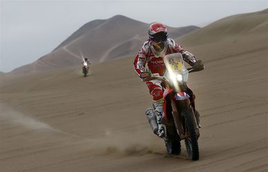 Spaanse motorcoureur Barreda pakt weer etappe in Dakar Rakky