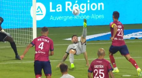 😍🎥 | Wat een héérlijke omhaal van Lionel Messi!