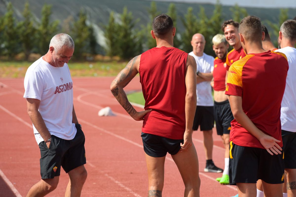 📸​ | José Mourinho toont nieuw uniek plakplaatje: 'Alleen ík kan deze tattoo hebben'